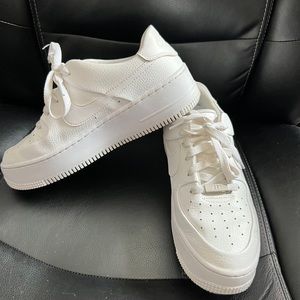 Women’s Nike Air Force 1’s